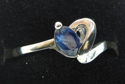 925 Sterling Silver natural A-grade Kollan Sapphire ring